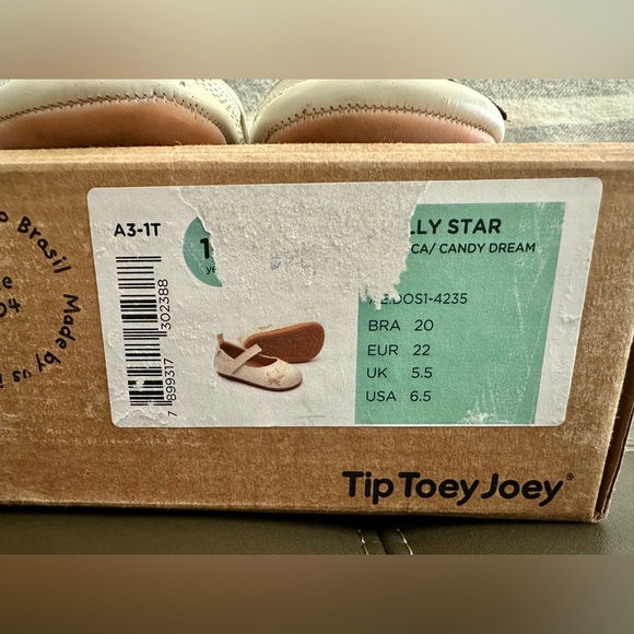 Tip Toey Joey Girl's Dolly Star Mary Jane Candy Cream US size 6.5, EUR 22 - Picture 9 of 9